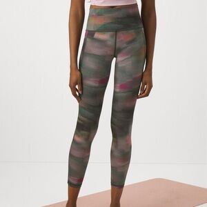 Athleta Salutation Stash 25” Legging